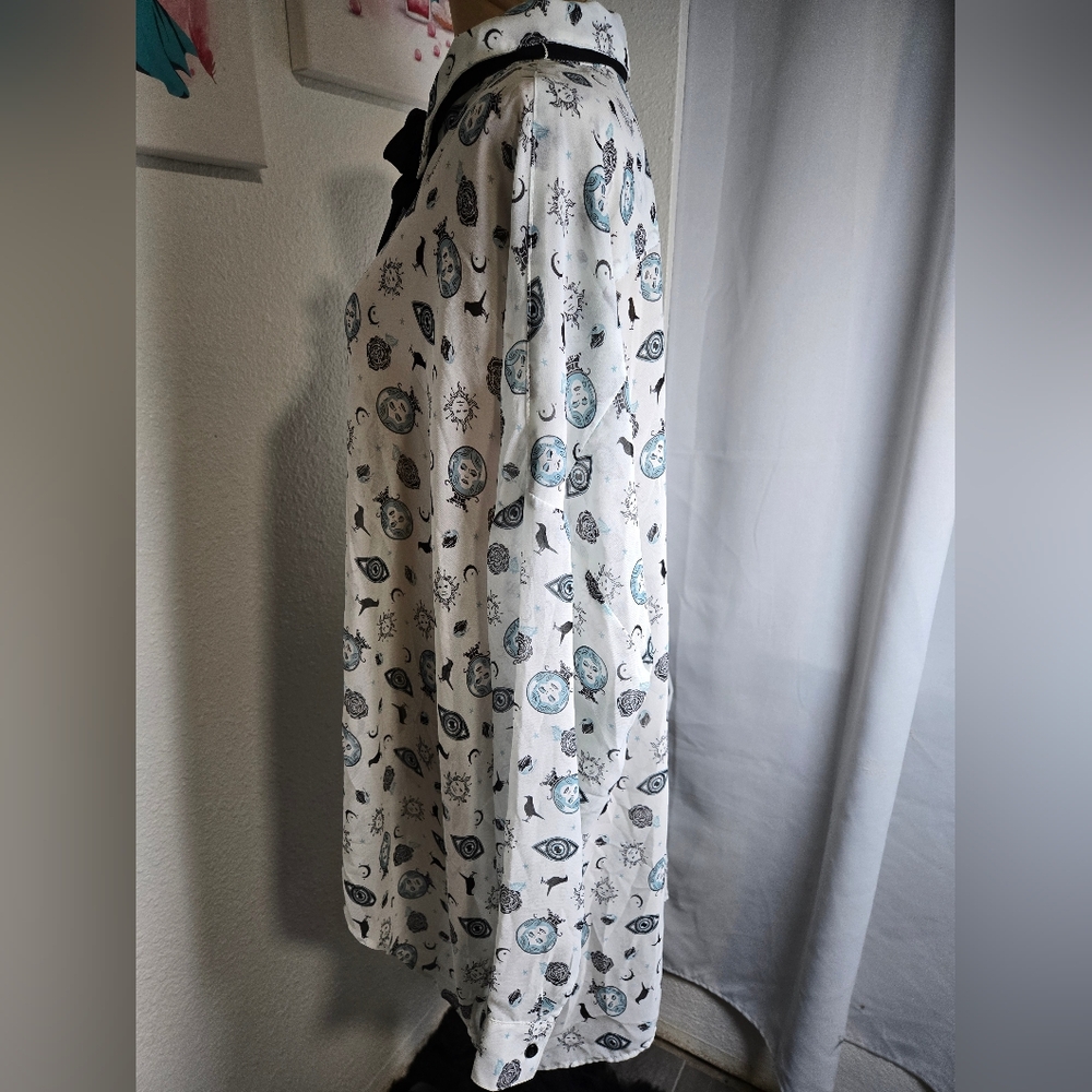 Disney Eye Pattern Button-Down Shirt With Black T… - image 3